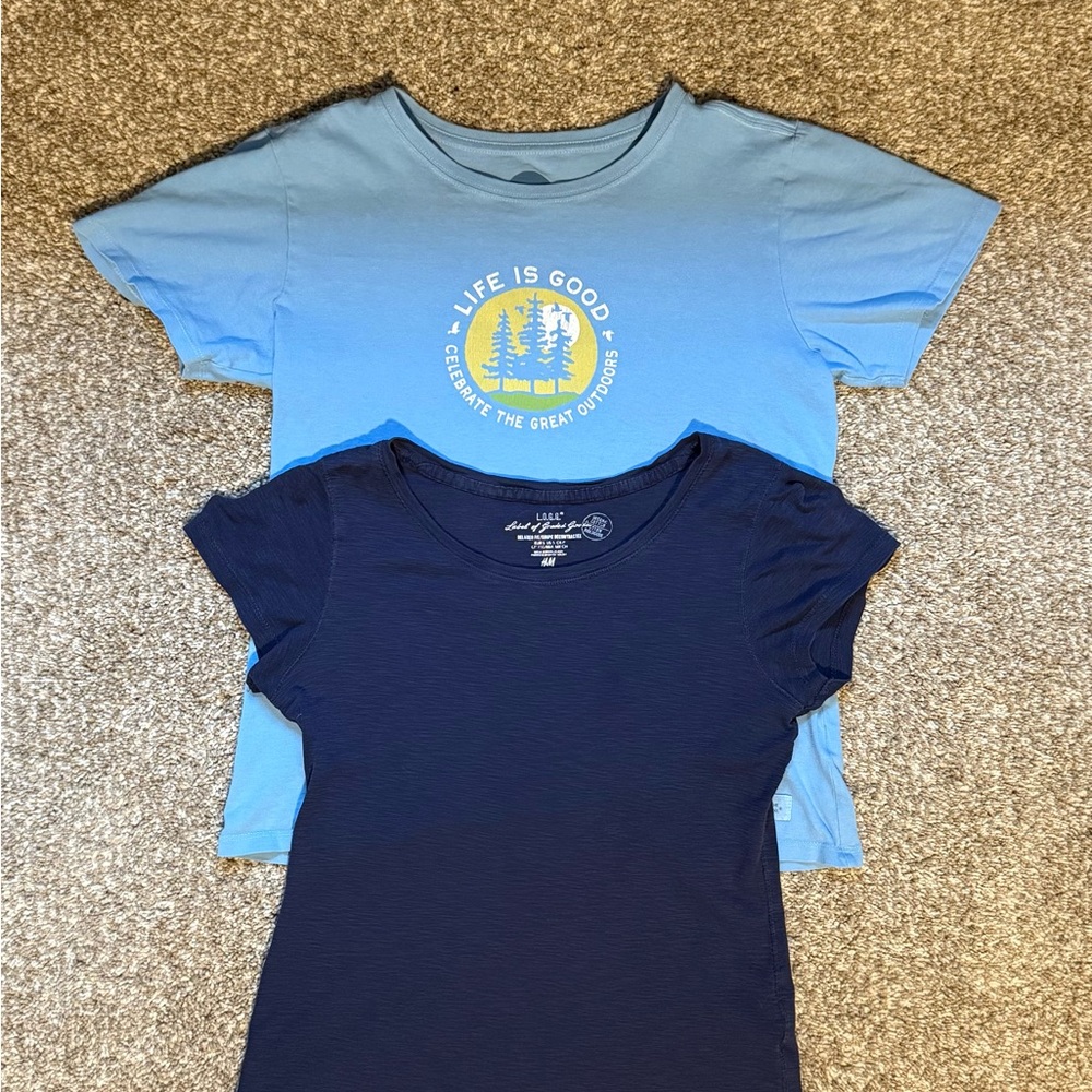 Life Is Good Women's Blue and Navy Short Sleeve Tees